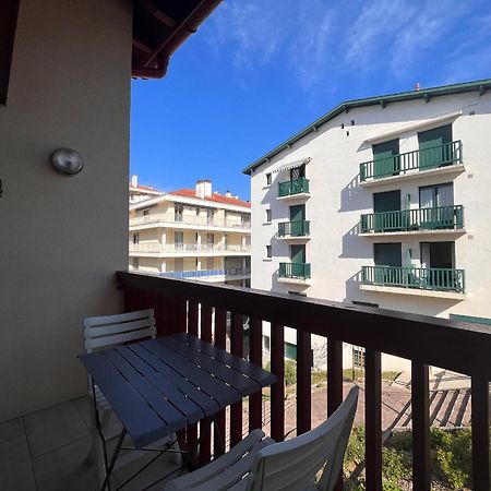 Studio Mezzanine A 100M De La Plage Avec Balcon, Apercu Mer Et Parking - Saint-Jean-De-Luz - Fr-1-239-576 Apartment Exterior photo